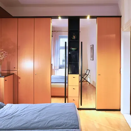 Altstadt Maisonette Dg Mit Balkon Und Seeblick Apartman