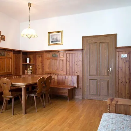 Altstadt Loft Gmunden DG mit Balkon und Seeblick * Gmunden