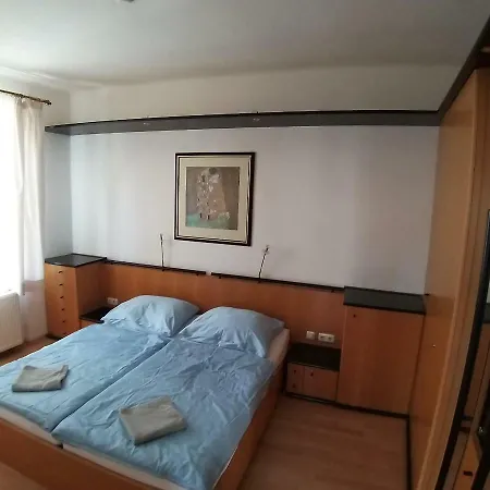 Salzkammergut Homes Gmunden - See- und Stadtblick, zentrale Lage, Balkon - ideal für Familien Apartamento Gmunden