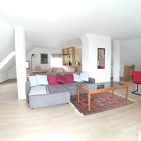 Apartamento Salzkammergut Homes Gmunden - See- und Stadtblick, zentrale Lage, Balkon - ideal für Familien