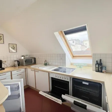 아파트 Altstadt Maisonette Gmunden Dg Mit Balkon Und Seeblick 그문덴