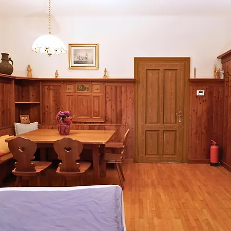 Altstadt Maisonette Dg Mit Balkon Und Seeblick Gmunden