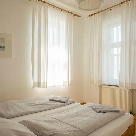 Altstadt Loft Dg Mit Balkon Und Seeblick *