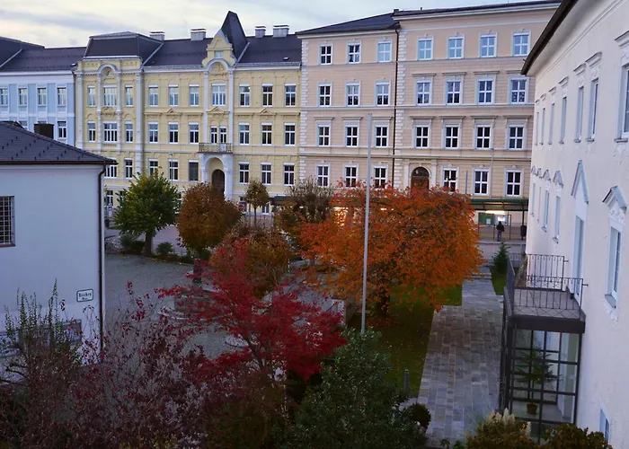 Altstadt Maisonette Dg Mit Balkon Und Seeblick * グムンデン